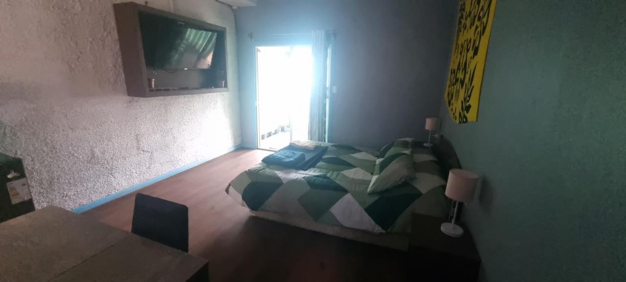 Hostal Henua Roa Ханга-Роа Экстерьер фото